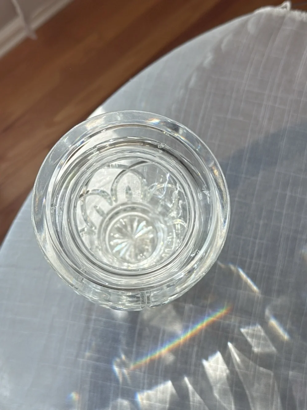 Elegant Clear Cut Crystal Vase with Lattice Pattern 10’’
